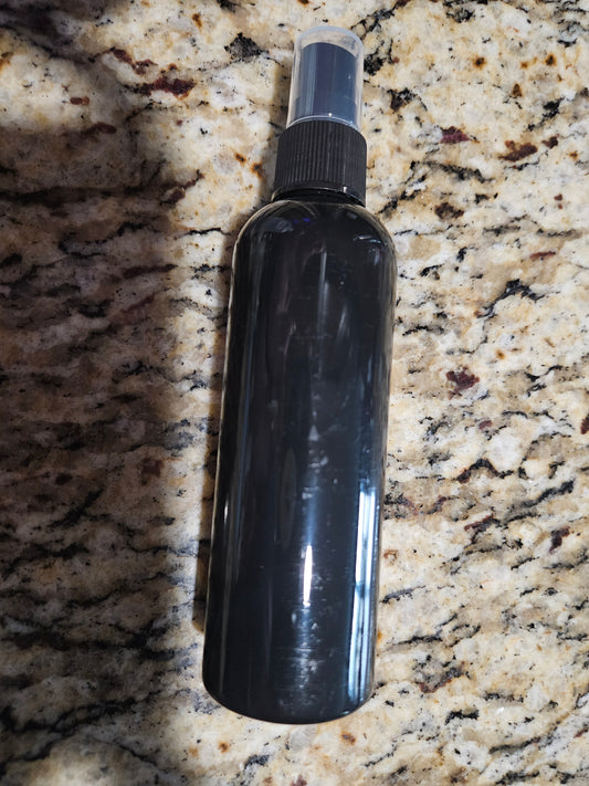 4oz Room & Linen Spray: Manuka Milk and Bergamot Honey